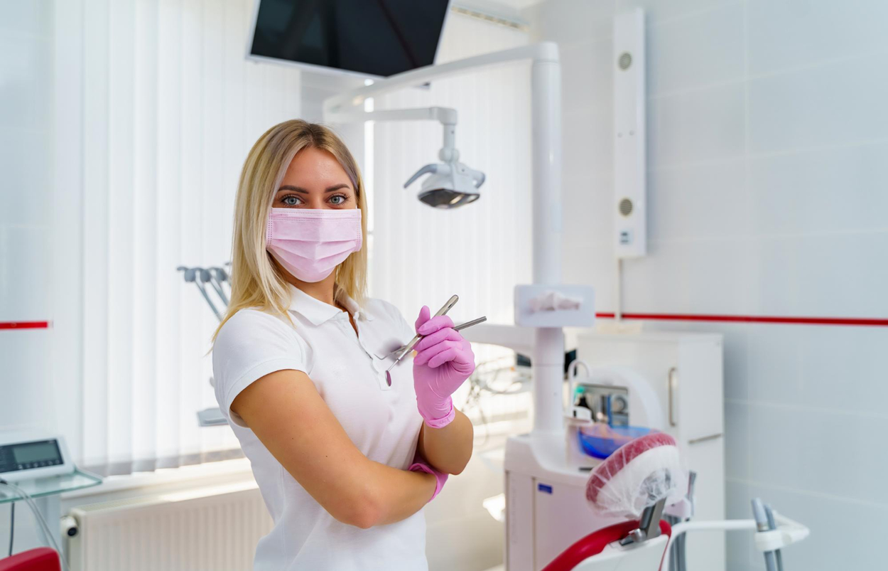 ​Kiedy nie wolno wyrywać zębów u dentysty?