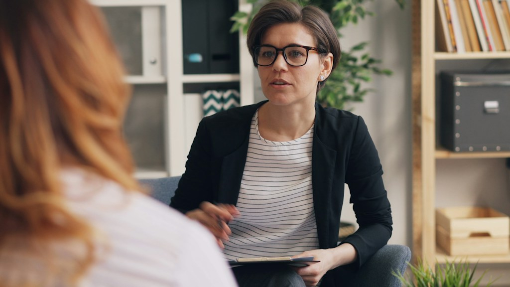 Na czym polega natychmiastowa interwencja kryzysowa psychologa?